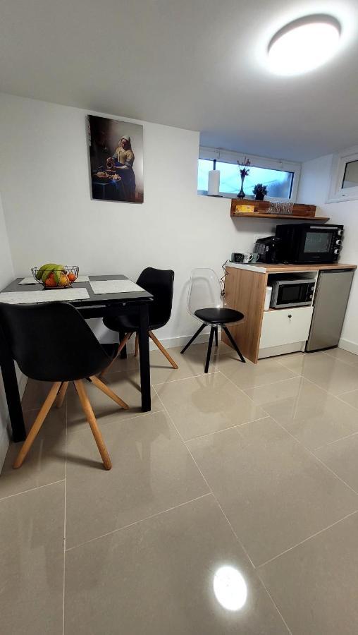 Appart 2 Chambres Avec Exterieur แชร์บูร์ก อ็อง กงต็องแต็ง ภายนอก รูปภาพ